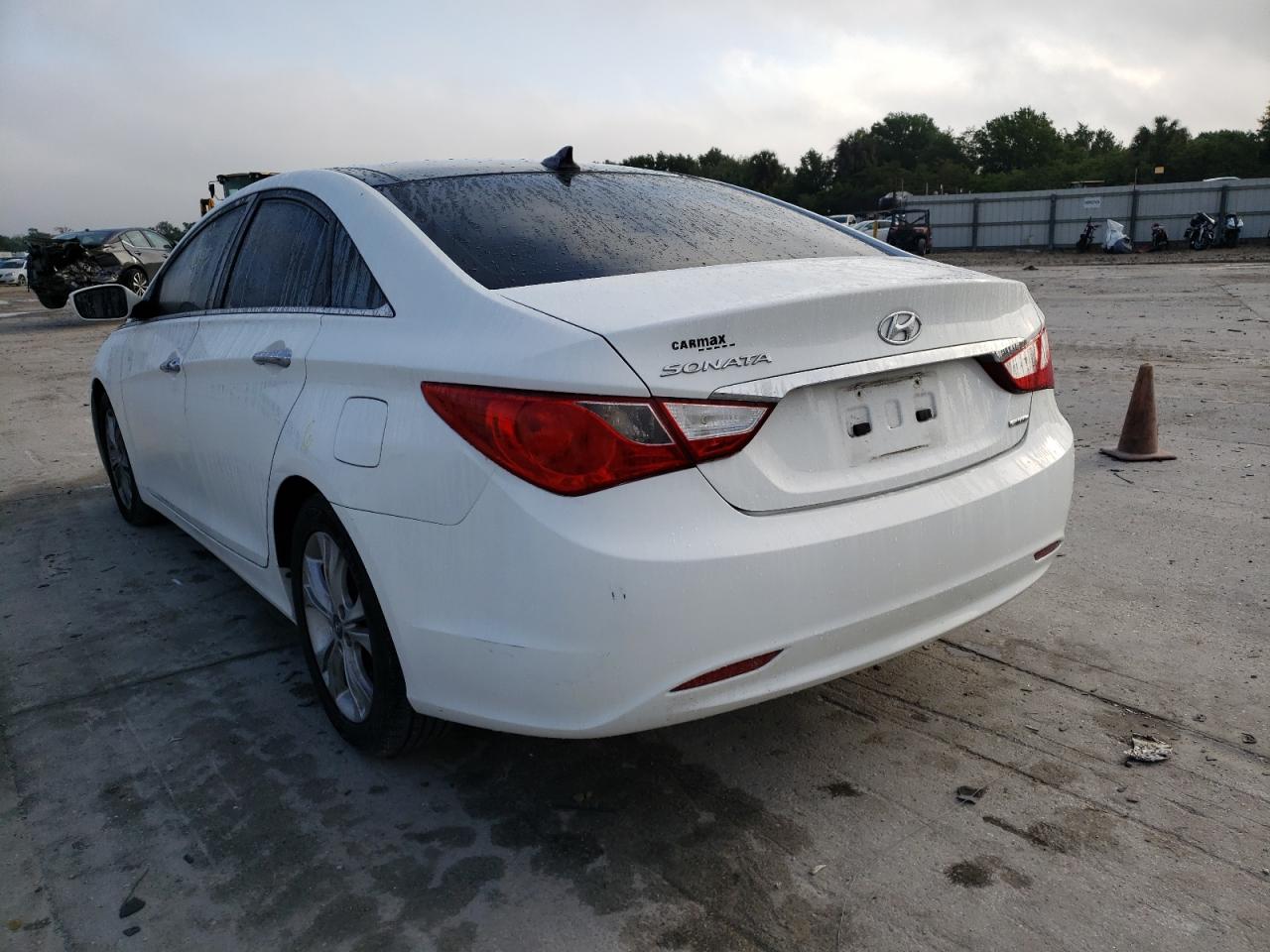 Photo 3 from auction – 2012 HYUNDAI SONATA SE with VIN 5NPEC4ACXCH313593