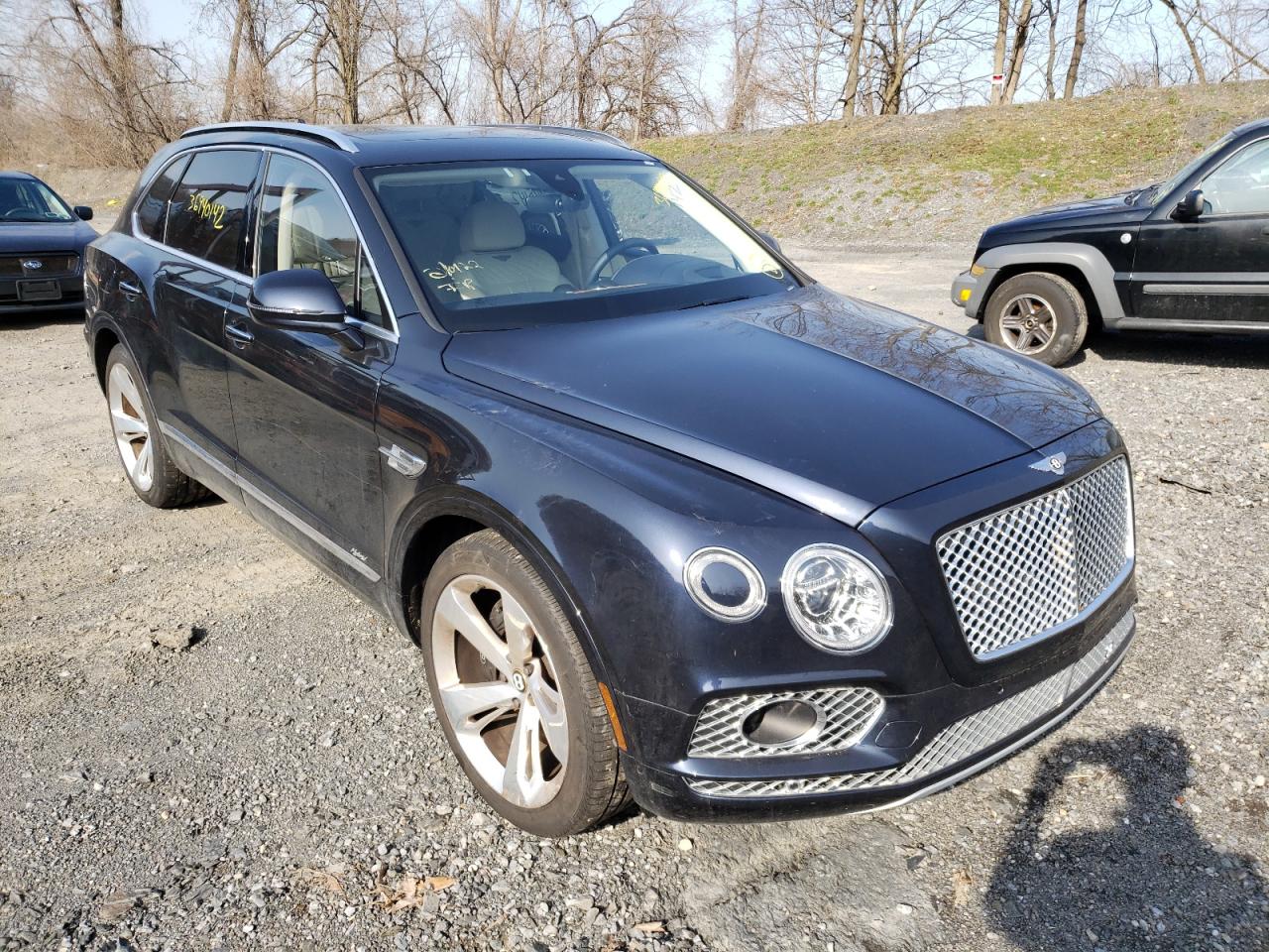Photo 1 from auction – 2020 BENTLEY BENTAYGA with VIN SJAAJ2ZV2LC027930