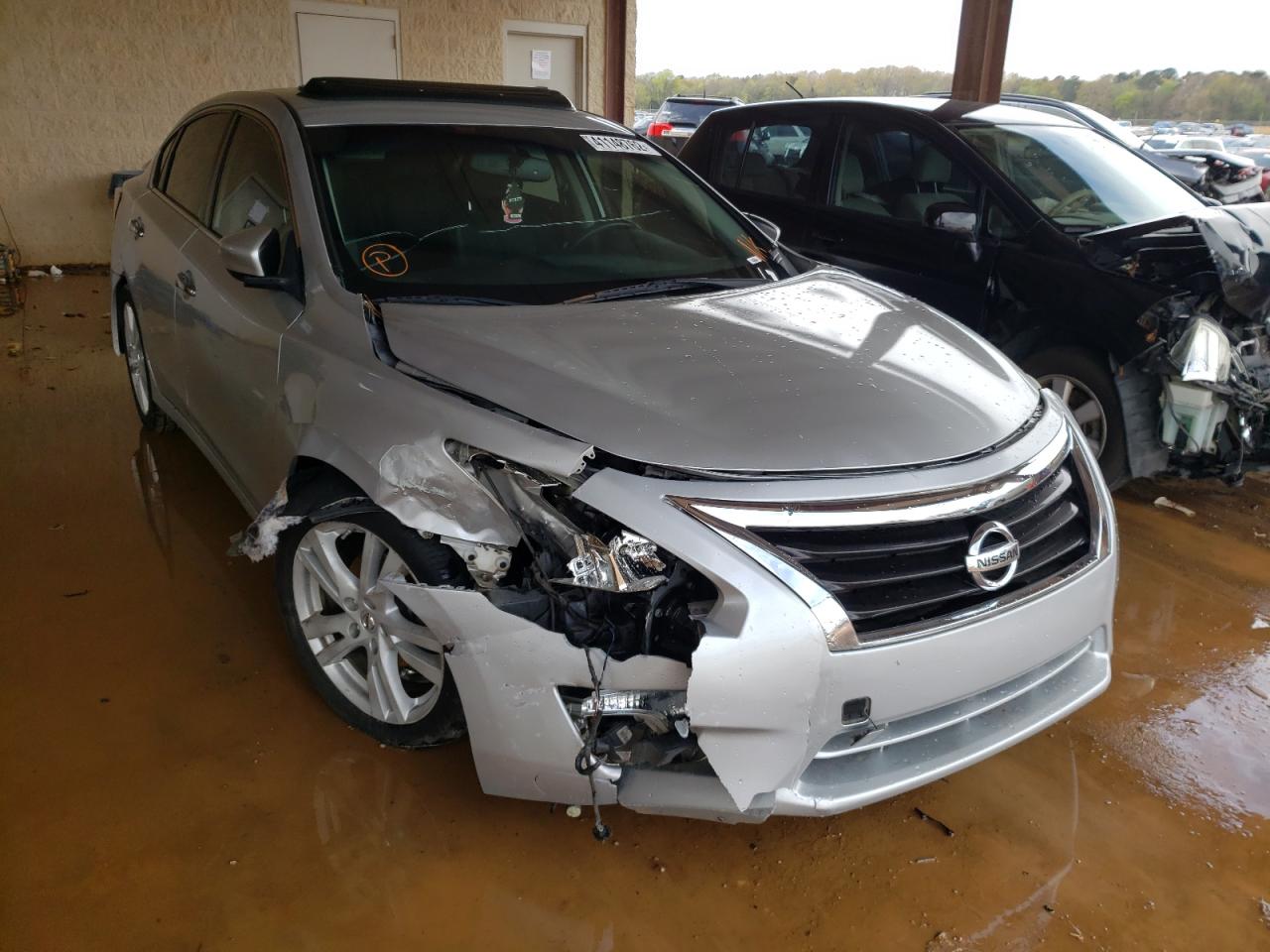 NISSAN ALTIMA 3.5 2014 with VIN 1N4BL3AP2EC198136 - Photo from auction