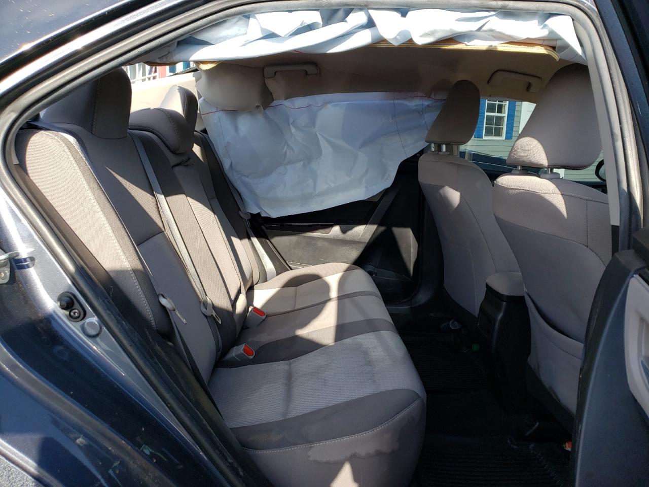 Photo 6 from auction – 2018 TOYOTA COROLLA L with VIN 5YFBURHE5JP820633