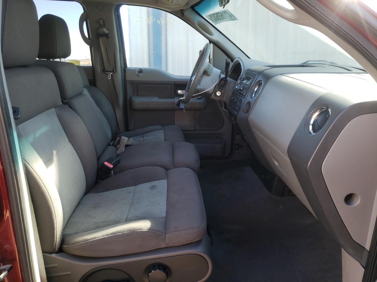 Photo 5 from auction – 2005 FORD F150 SUPER with VIN 1FTPW14505FA49888
