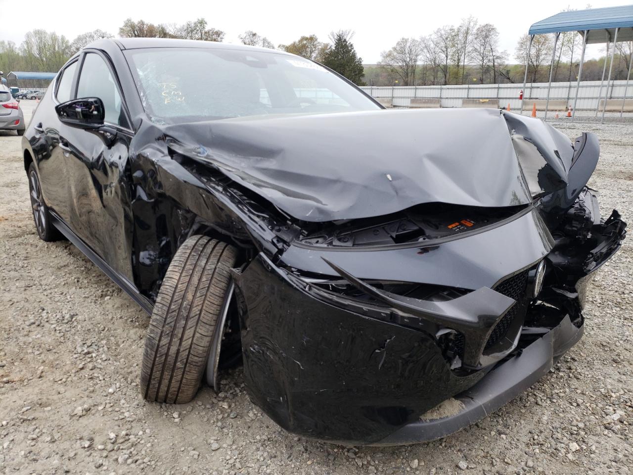 MAZDA 3 SELECT 2021 with VIN JM1BPAKL2M1400353 - Photo from auction
