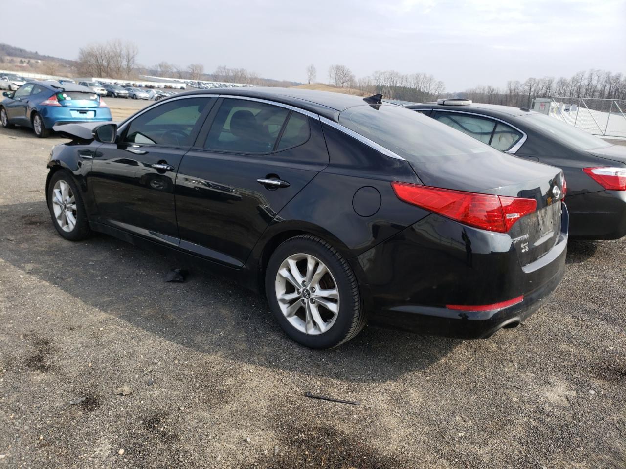 Photo 3 from auction – 2011 KIA OPTIMA EX with VIN KNAGN4A76B5146148