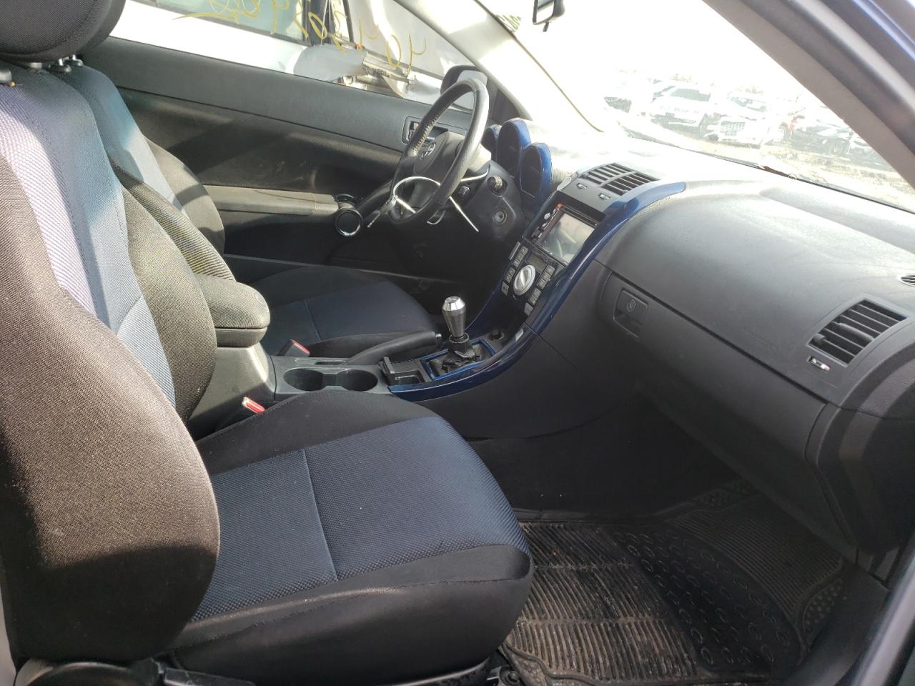 Photo 5 from auction – 2005 TOYOTA SCION TC with VIN JTKDE177950045174