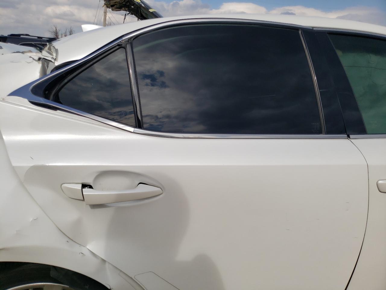 Photo 6 from auction – 2015 LEXUS IS 250 with VIN JTHBF1D24F5062648