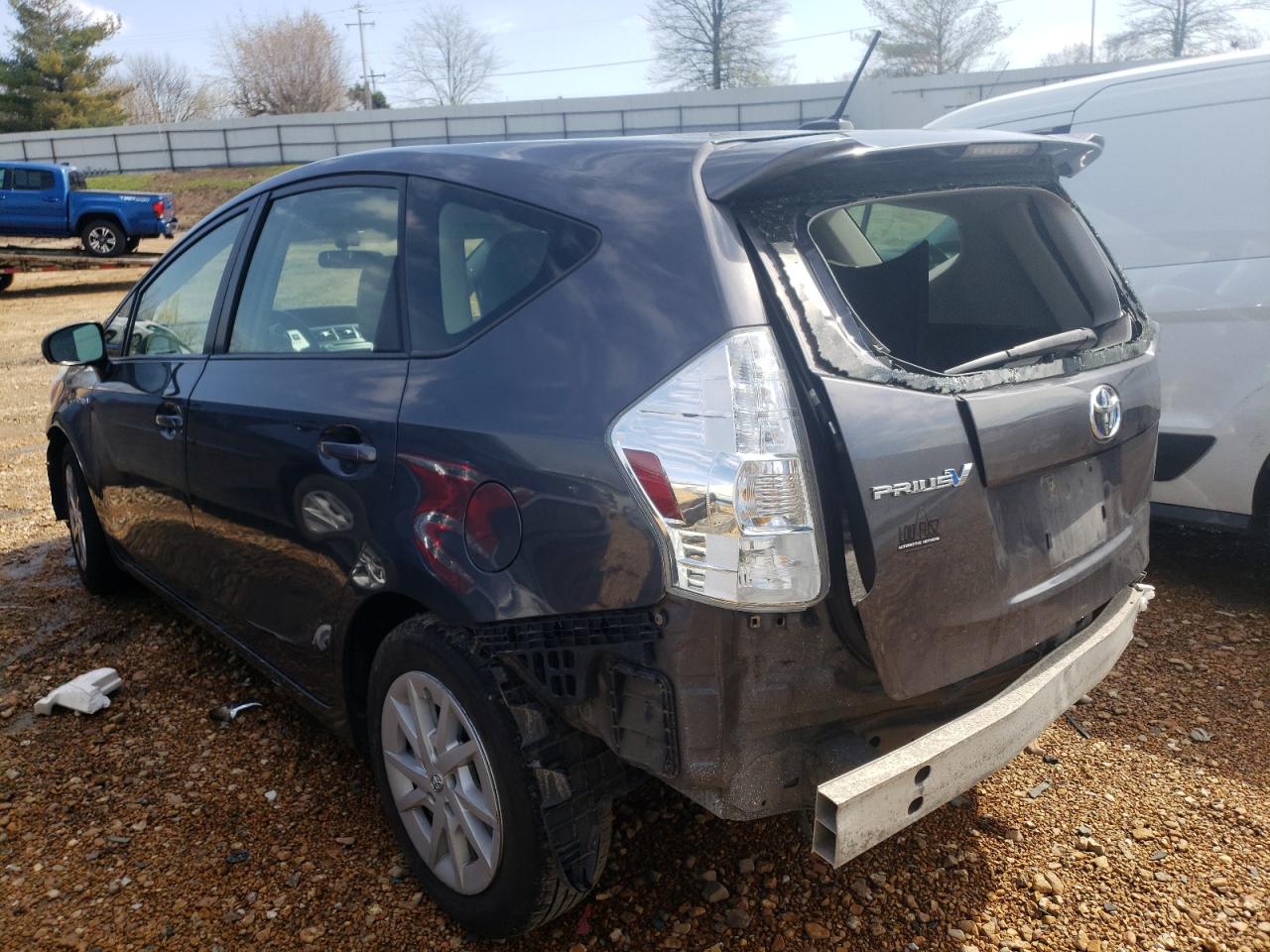 Photo 3 from auction – 2013 TOYOTA PRIUS V with VIN JTDZN3EU7D3288500