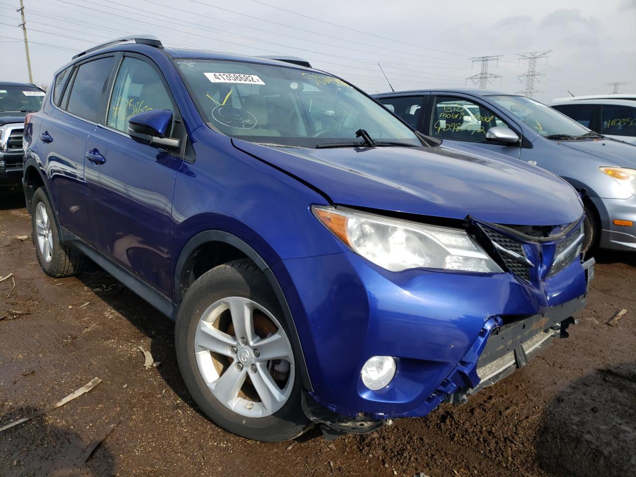TOYOTA RAV4 XLE 2014 with VIN 2T3WFREVXEW087152 - Photo from auction