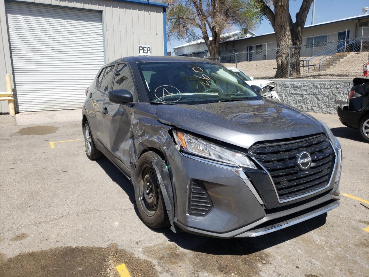 NISSAN KICKS 2022 with VIN 3N1CP5BV2NL478416 - Photo from auction