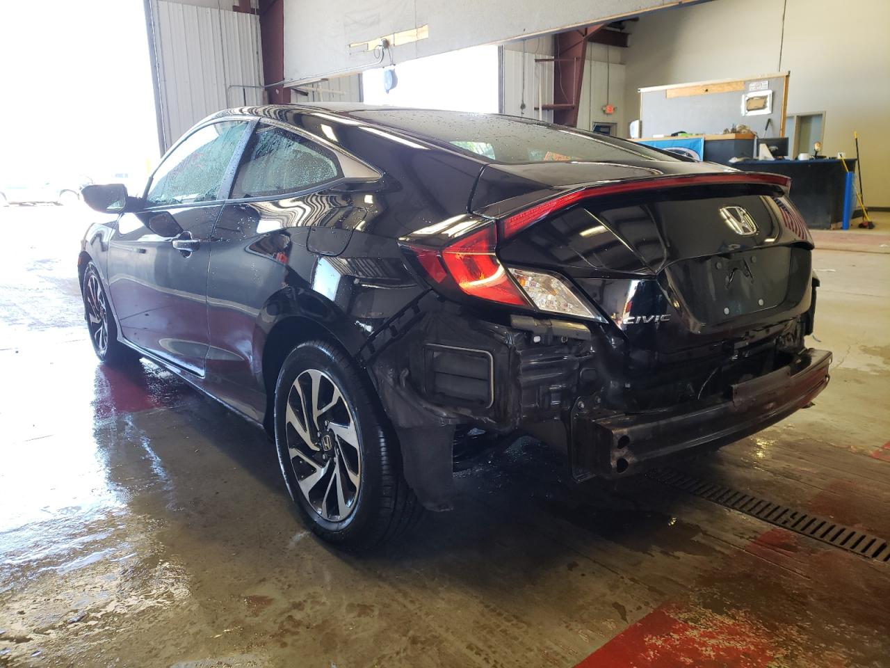 Photo 3 from auction – 2018 HONDA CIVIC LX with VIN 2HGFC4B00JH303610