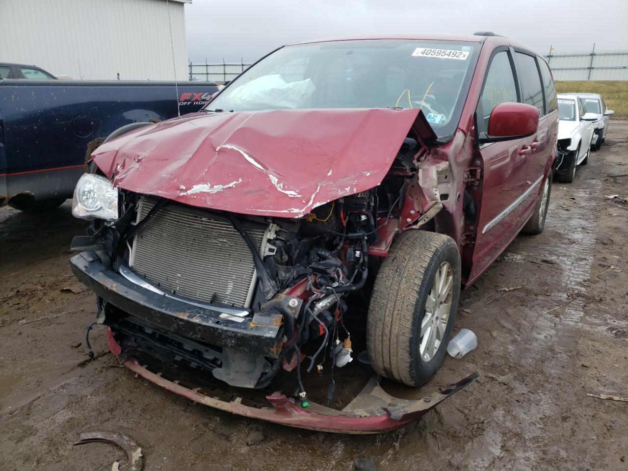 Photo 2 from auction – 2013 CHRYSLER TOWN & COU with VIN 2C4RC1BG9DR808308