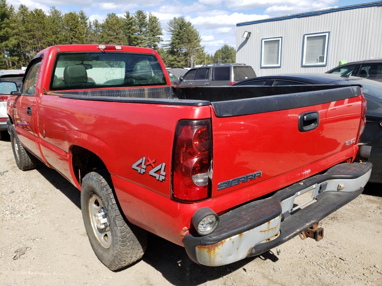 Photo 3 from auction – 2004 CHEVROLET SILVERADO with VIN 1GCEK14T14E180690