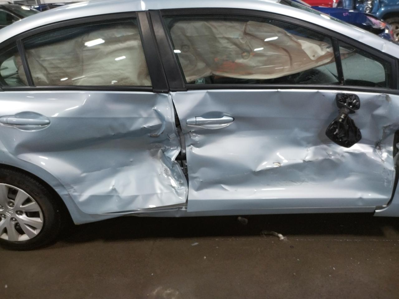 Photo 9 from auction – 2012 HONDA CIVIC LX with VIN 19XFB2F58CE012704