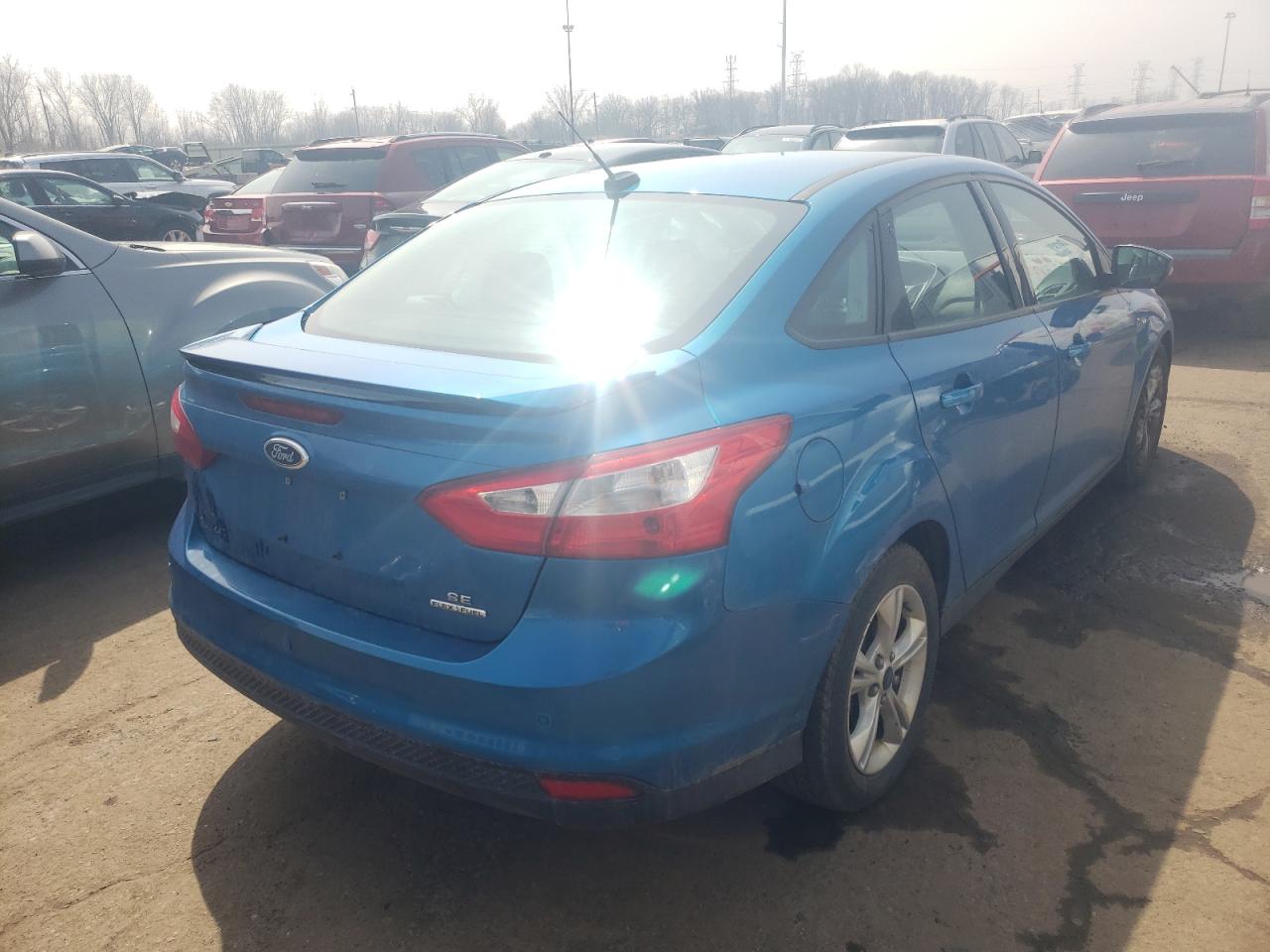Photo 4 from auction – 2014 FORD FOCUS SE with VIN 1FADP3F23EL404977