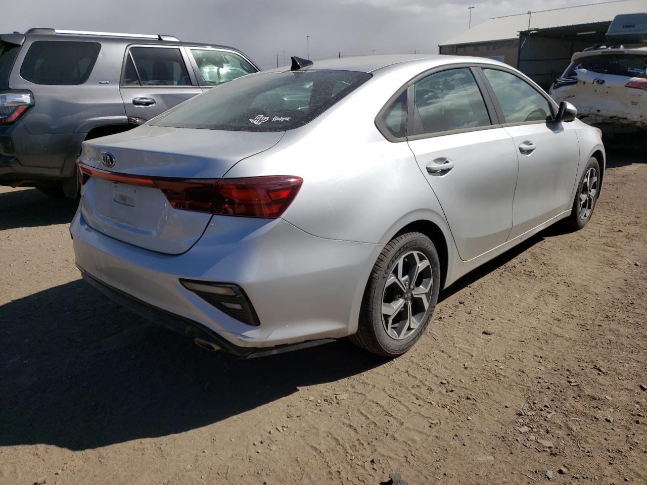 Photo 4 from auction – 2019 KIA FORTE with VIN 3KPF24AD0KE073148