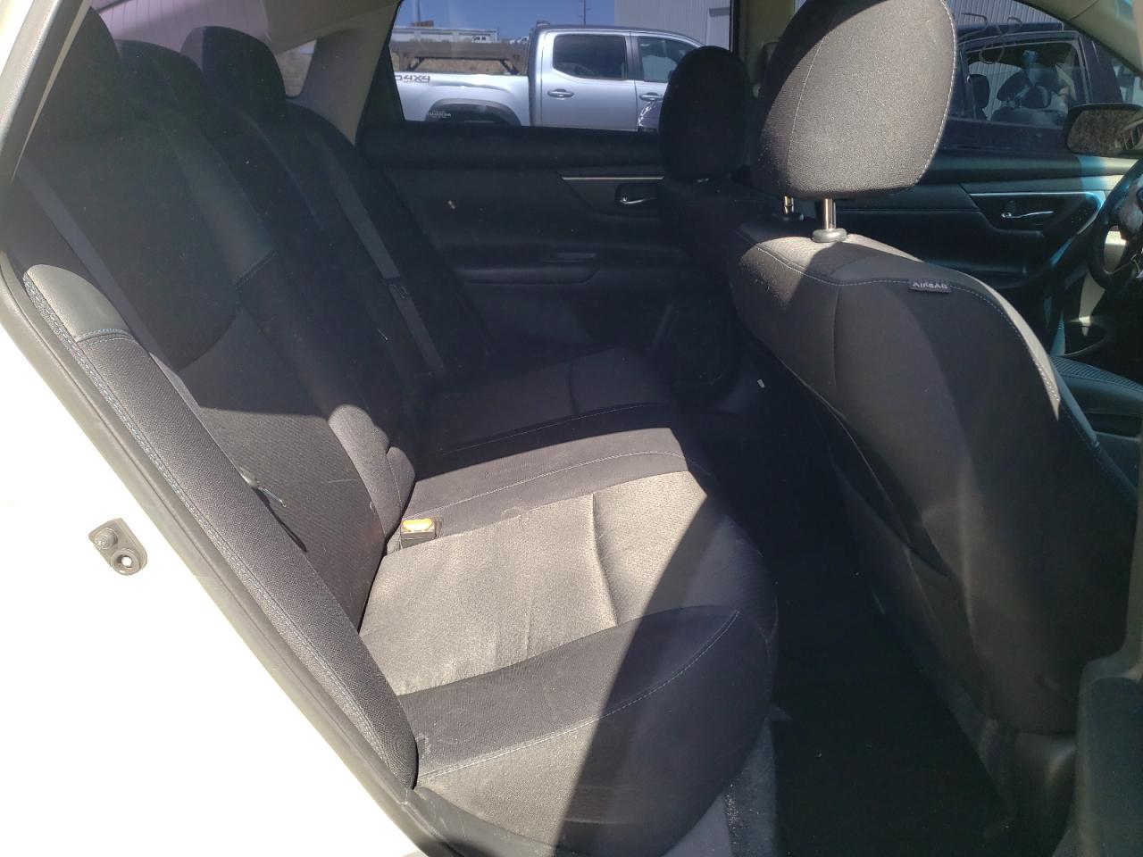 Photo 6 from auction – 2016 NISSAN ALTIMA 2.5 with VIN 1N4AL3AP2GC224510