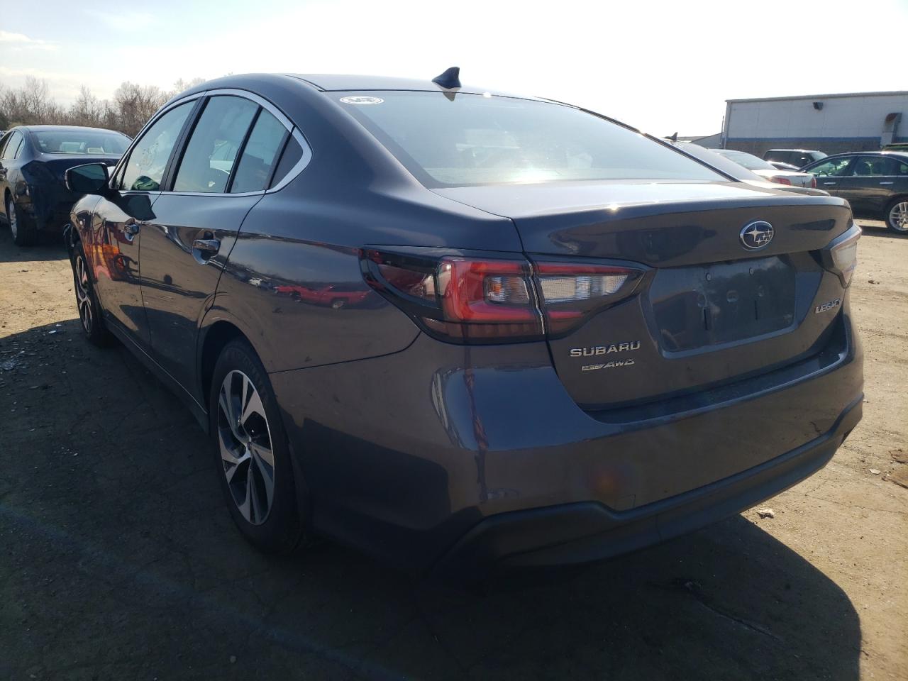 Photo 3 from auction – 2022 SUBARU LEGACY PRE with VIN 4S3BWAD68N3008364