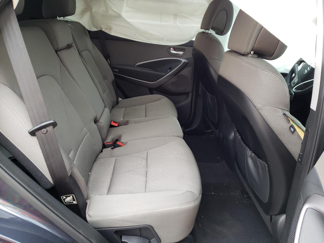 Photo 6 from auction – 2015 HYUNDAI SANTA FE with VIN 5XYZU3LB5FG240352