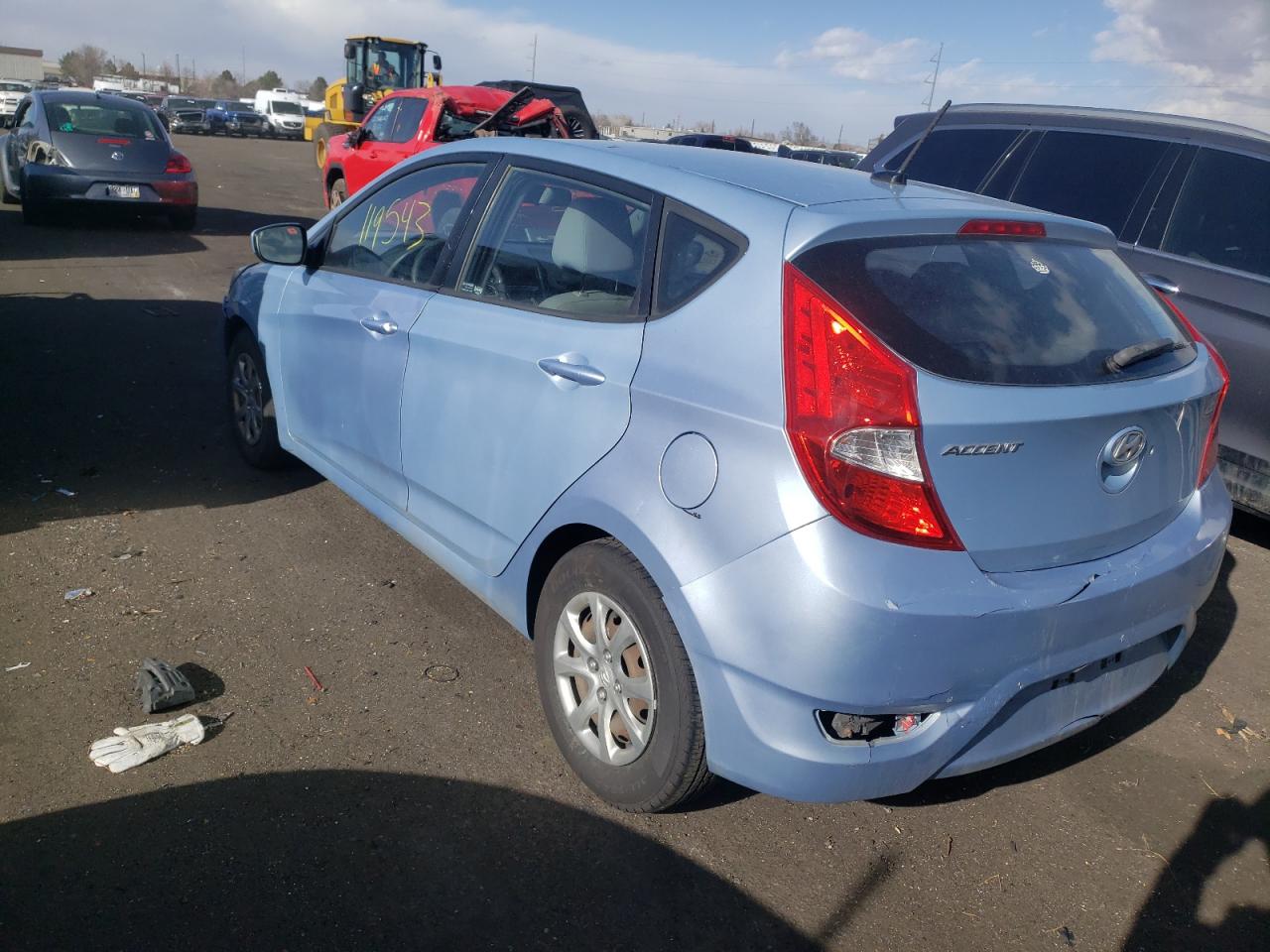 Photo 3 from auction – 2013 HYUNDAI ACCENT GLS with VIN KMHCT5AE7DU066843