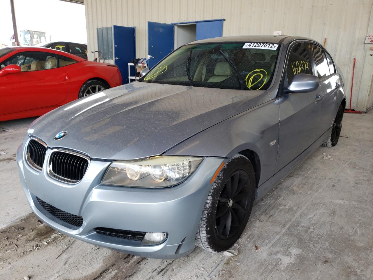 Photo 2 from auction – 2010 BMW 328 I with VIN WBAPH7G5XANM54310