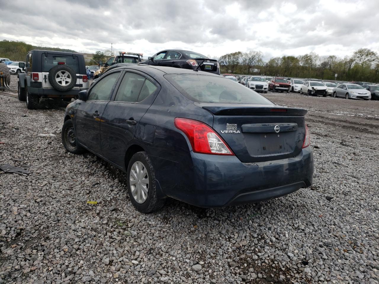 Photo 3 from auction – 2017 NISSAN VERSA S with VIN 3N1CN7AP5HL857399
