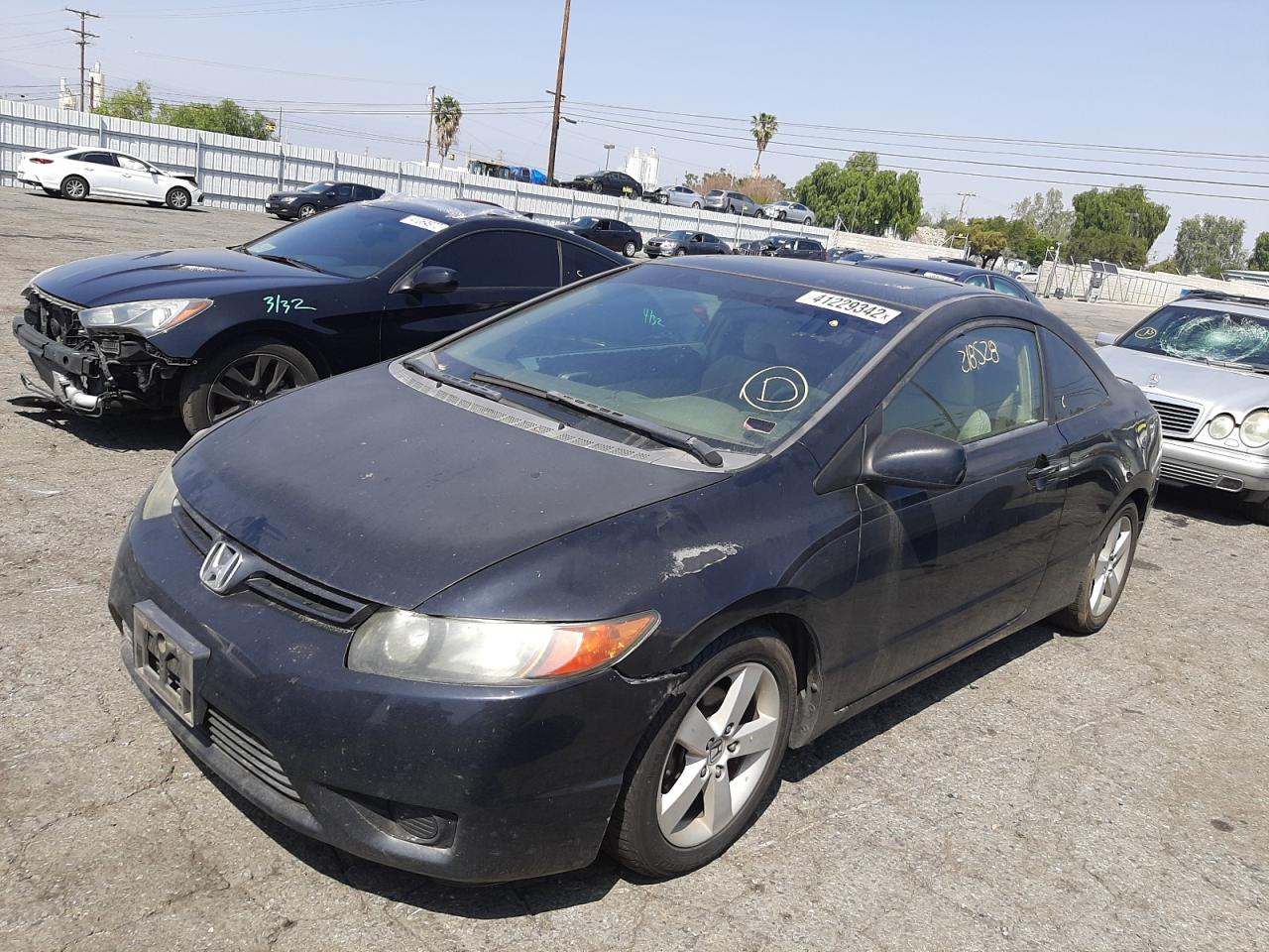 Photo 2 from auction – 2006 HONDA CIVIC with VIN 2HGFG12896H502445