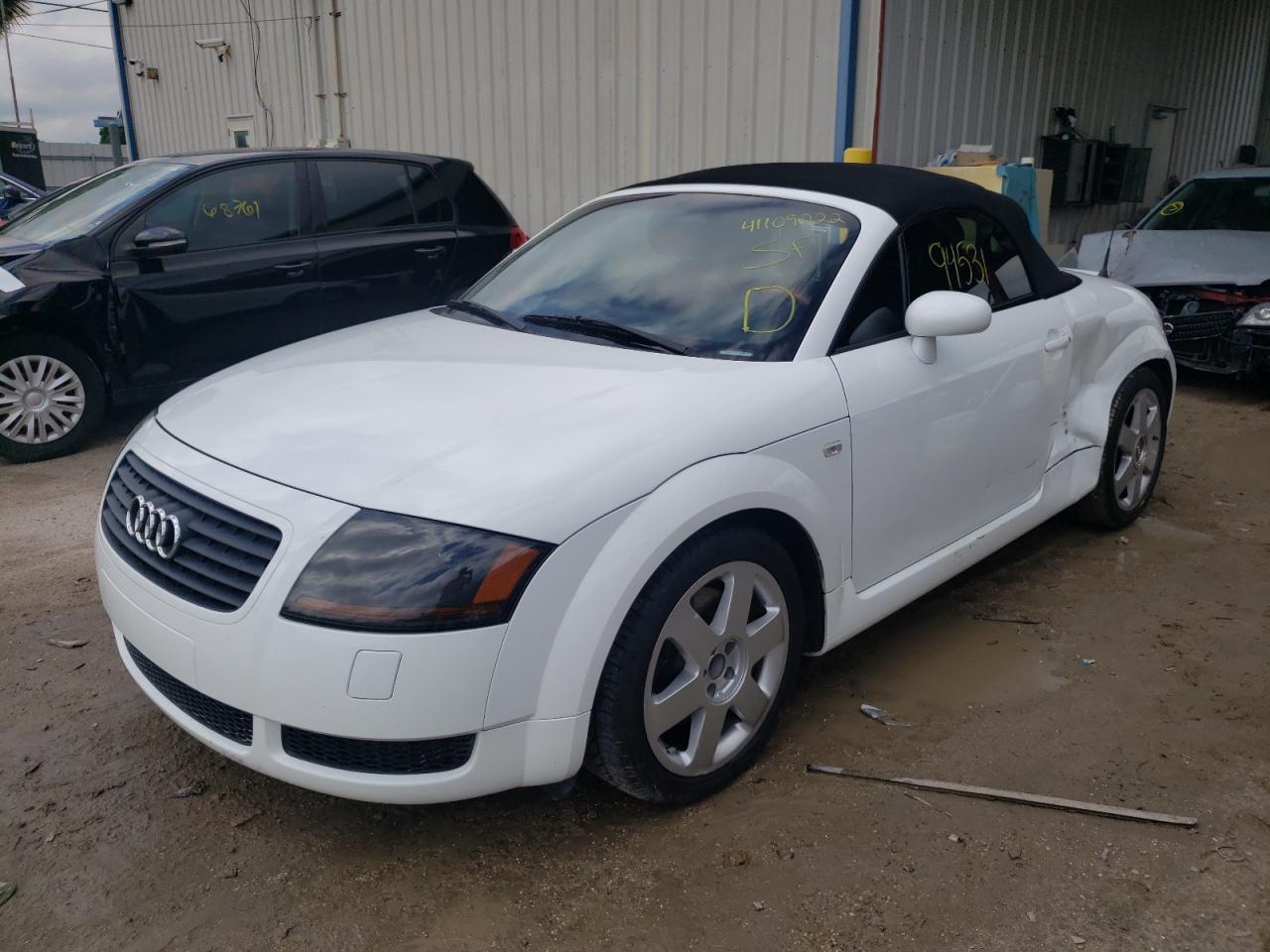 Photo 2 from auction – 2002 AUDI TT with VIN TRUTC28N921027717