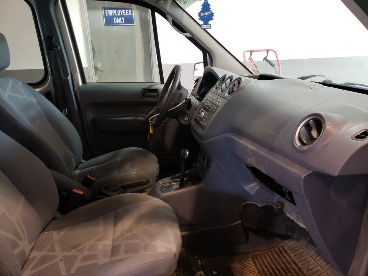 Photo 5 from auction – 2011 FORD TRANSIT CO with VIN NM0KS9CN0BT047204