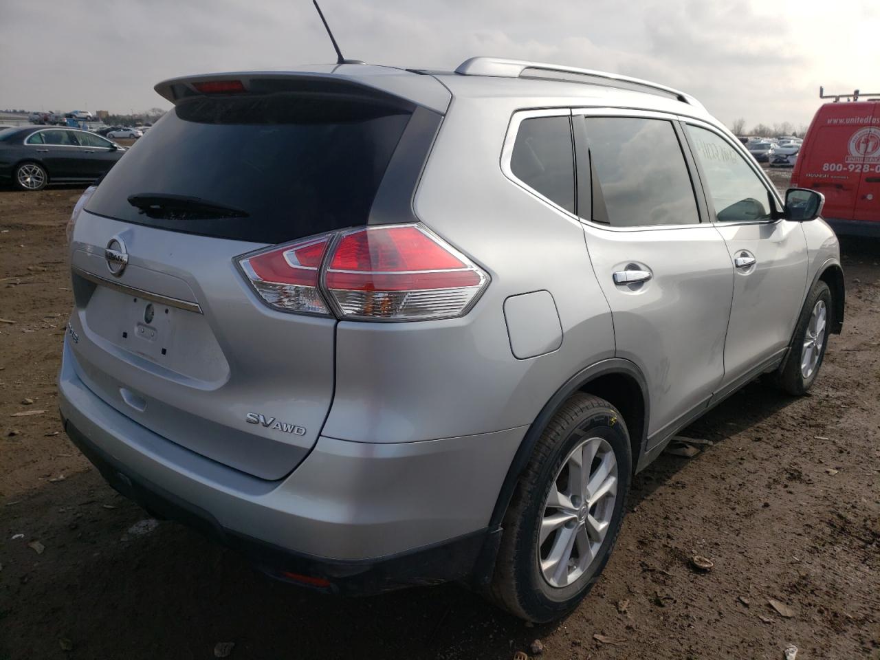 Photo 4 from auction – 2015 NISSAN ROGUE S with VIN KNMAT2MV6FP519714