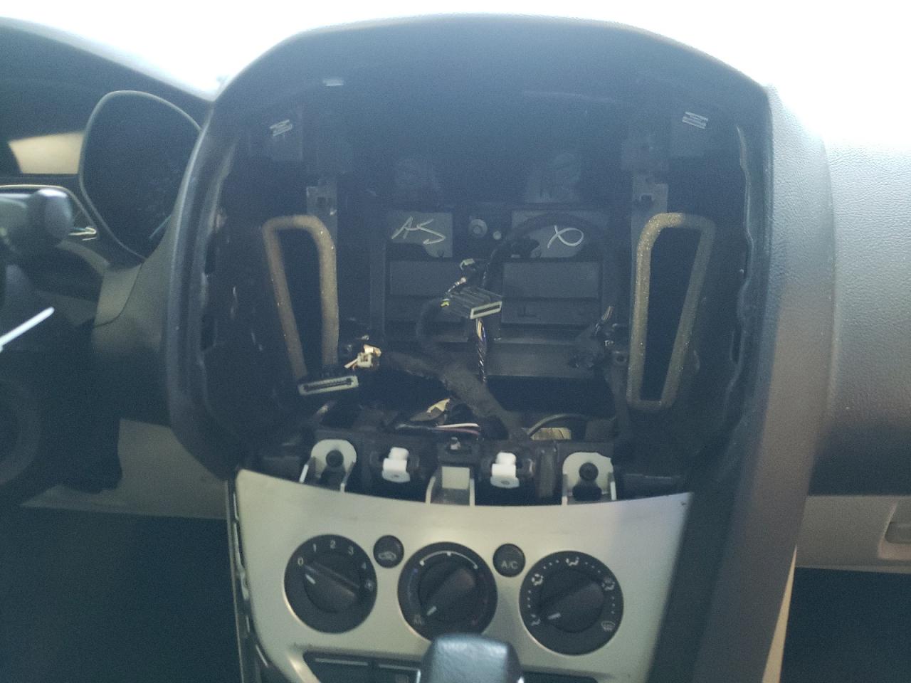 Photo 9 from auction – 2012 FORD FOCUS SE with VIN 1FAHP3F27CL223850