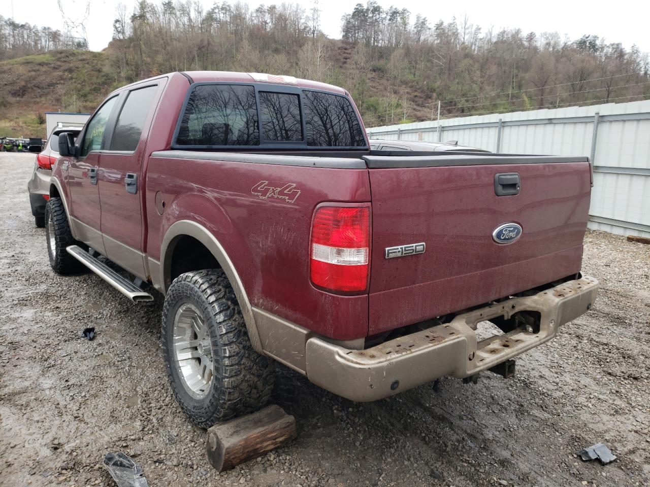 Photo 3 from auction – 2005 FORD F150 SUPER with VIN 1FTPW14565KE50563
