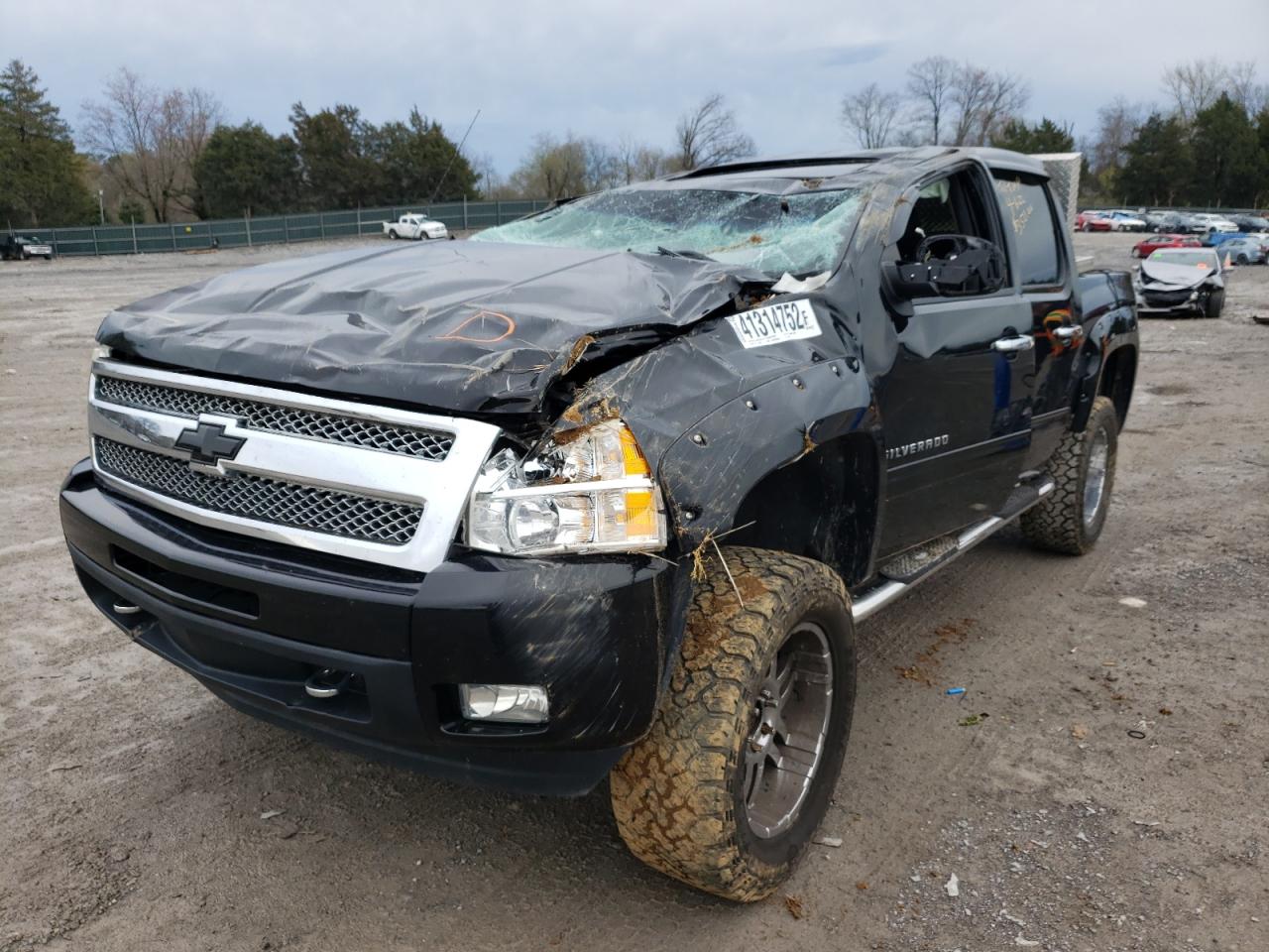 Photo 2 from auction – 2011 CHEVROLET SILVERADO with VIN 3GCPKTE31BG117386