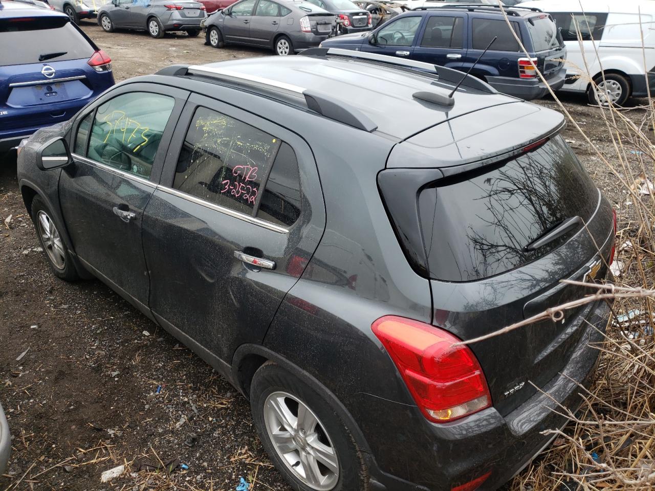 Photo 3 from auction – 2018 CHEVROLET TRAX 1LT with VIN 3GNCJLSB8JL324979