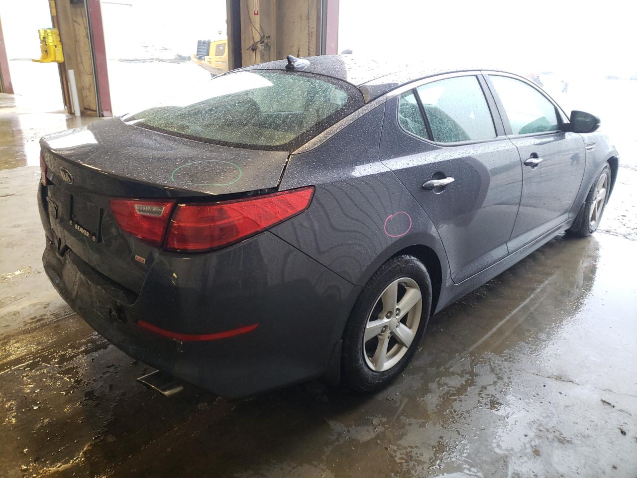Photo 4 from auction – 2015 KIA OPTIMA LX with VIN KNAGM4A73F5586689