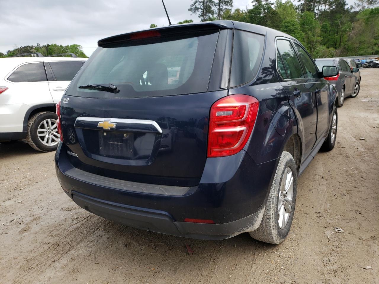 Photo 4 from auction – 2017 CHEVROLET EQUINOX LS with VIN 2GNALBEK4H1536927