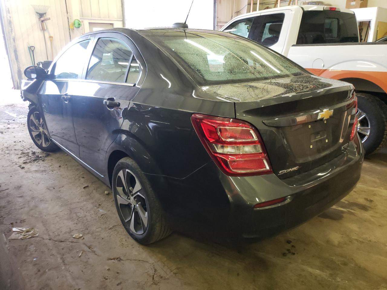 Photo 3 from auction – 2019 CHEVROLET SONIC PREM with VIN 1G1JF5SB2K4123382