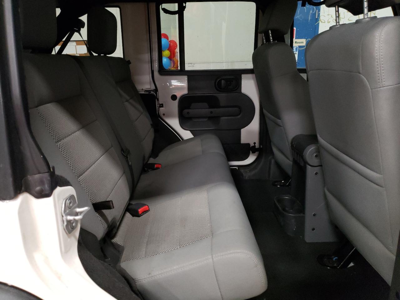 Photo 6 from auction – 2009 JEEP WRANGLER U with VIN 1J4GA69189L733025