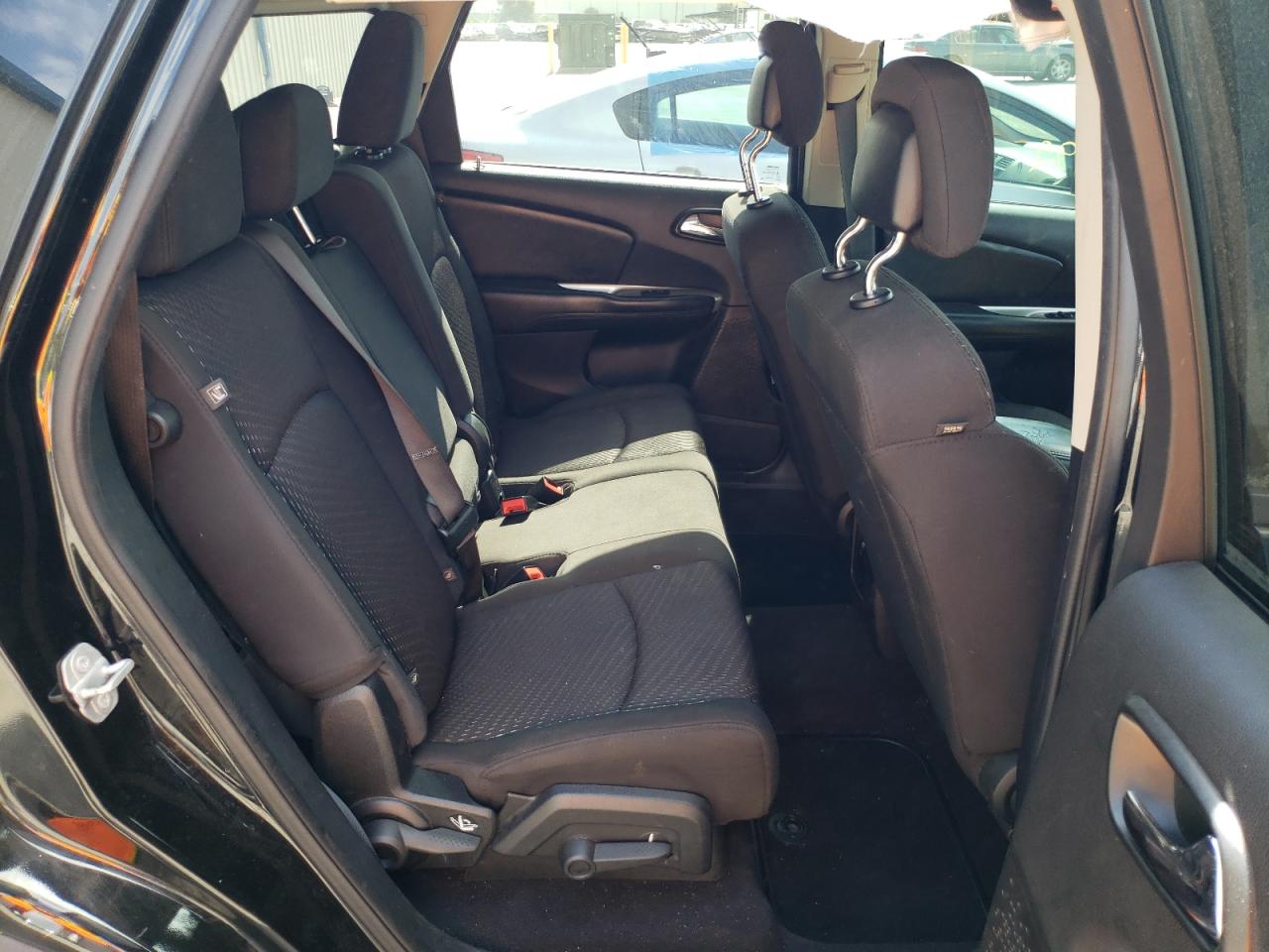 Photo 6 from auction – 2018 DODGE JOURNEY SE with VIN 3C4PDCAB2JT310501