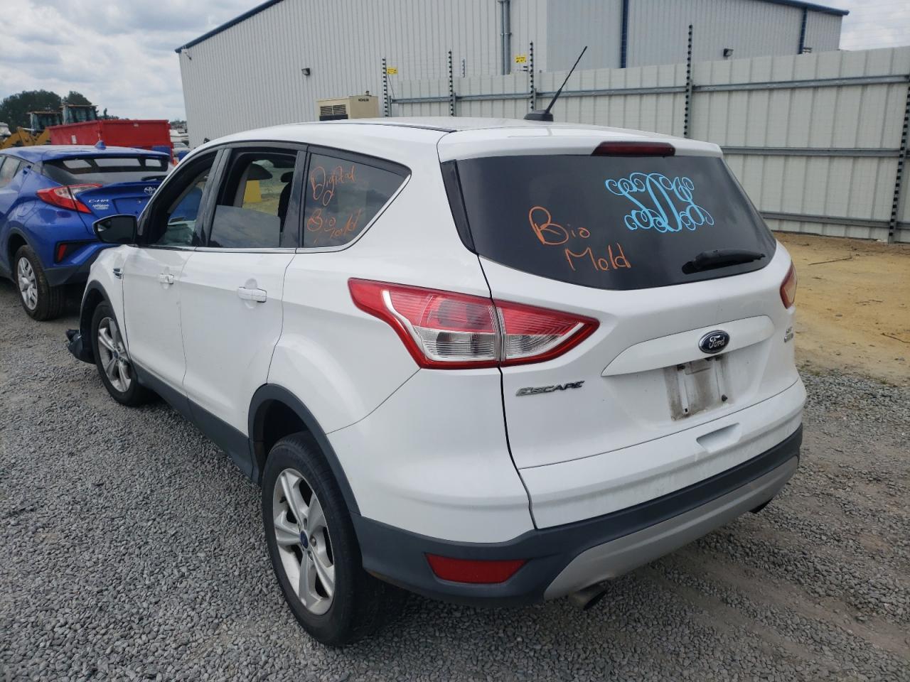 Photo 3 from auction – 2014 FORD ESCAPE SE with VIN 1FMCU9GX1EUE15171