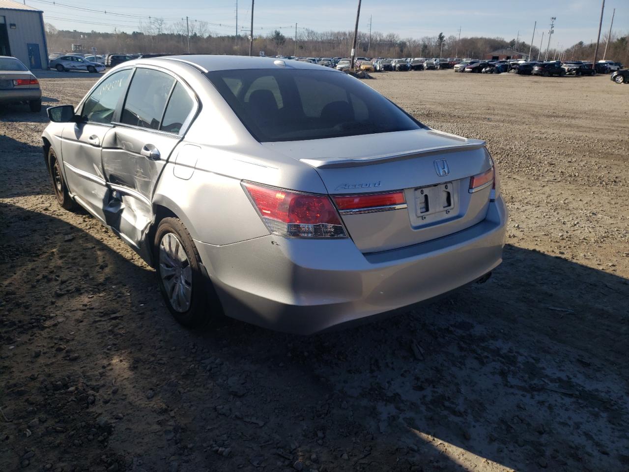 Photo 3 from auction – 2011 HONDA ACCORD EXL with VIN 1HGCP2F85BA003587