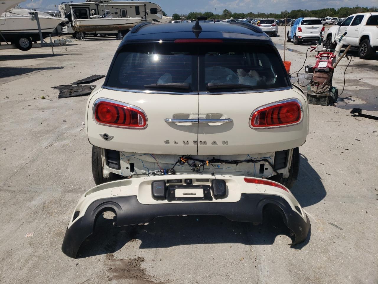 Photo 9 from auction – 2017 MINI COOPER S C with VIN WMWLU5C54H2E80534