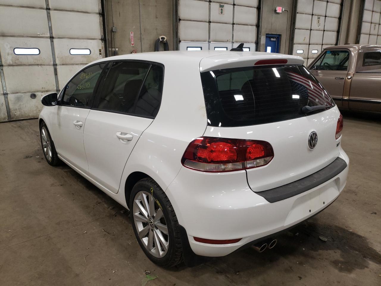 Photo 3 from auction – 2012 VOLKSWAGEN GOLF with VIN WVWNM7AJ1CW197904