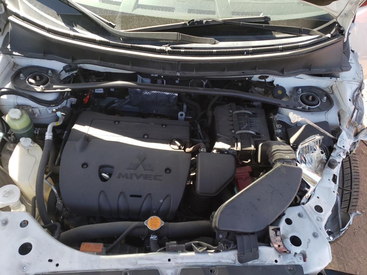 Photo 7 from auction – 2011 MITSUBISHI OUTLANDER with VIN JA4JT3AWXBU033948