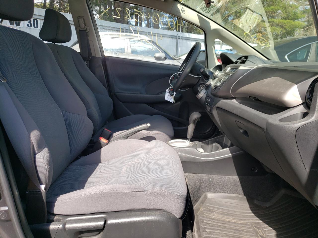 Photo 5 from auction – 2013 HONDA FIT with VIN JHMGE8H3XDC038688