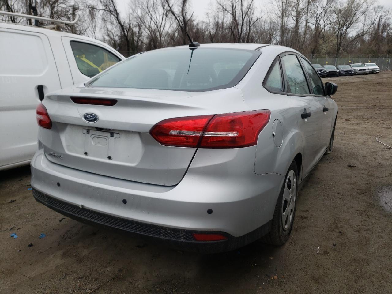 Photo 4 from auction – 2016 FORD FOCUS S with VIN 1FADP3E24GL302236