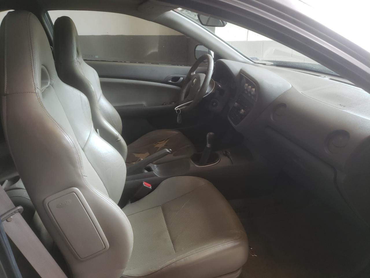 Photo 5 from auction – 2003 ACURA RSX TYPE-S with VIN JH4DC53013C012869