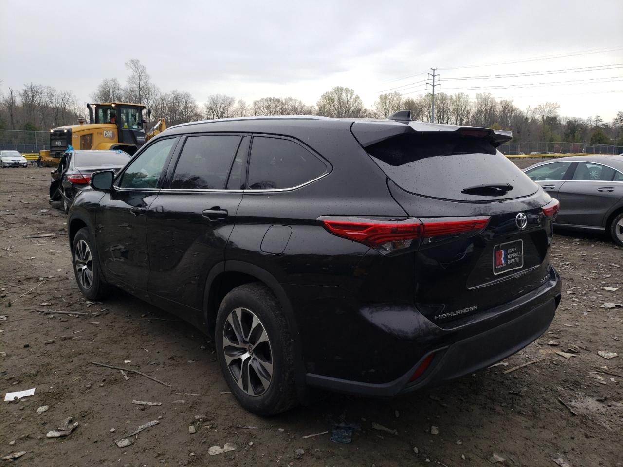 Photo 3 from auction – 2020 TOYOTA HIGHLANDER with VIN 5TDGZRBH7LS012949