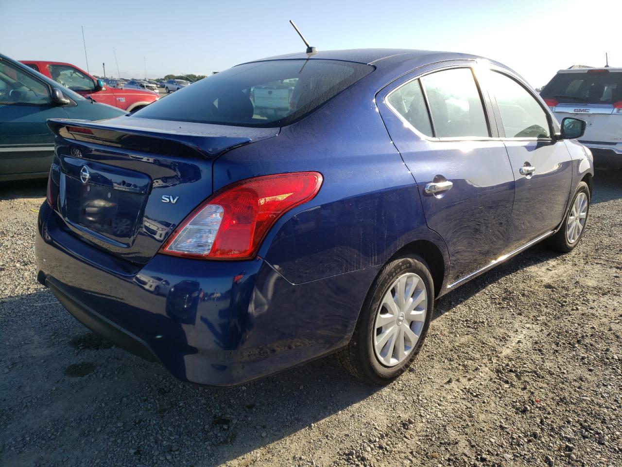 Photo 4 from auction – 2019 NISSAN VERSA S with VIN 3N1CN7AP1KL852014
