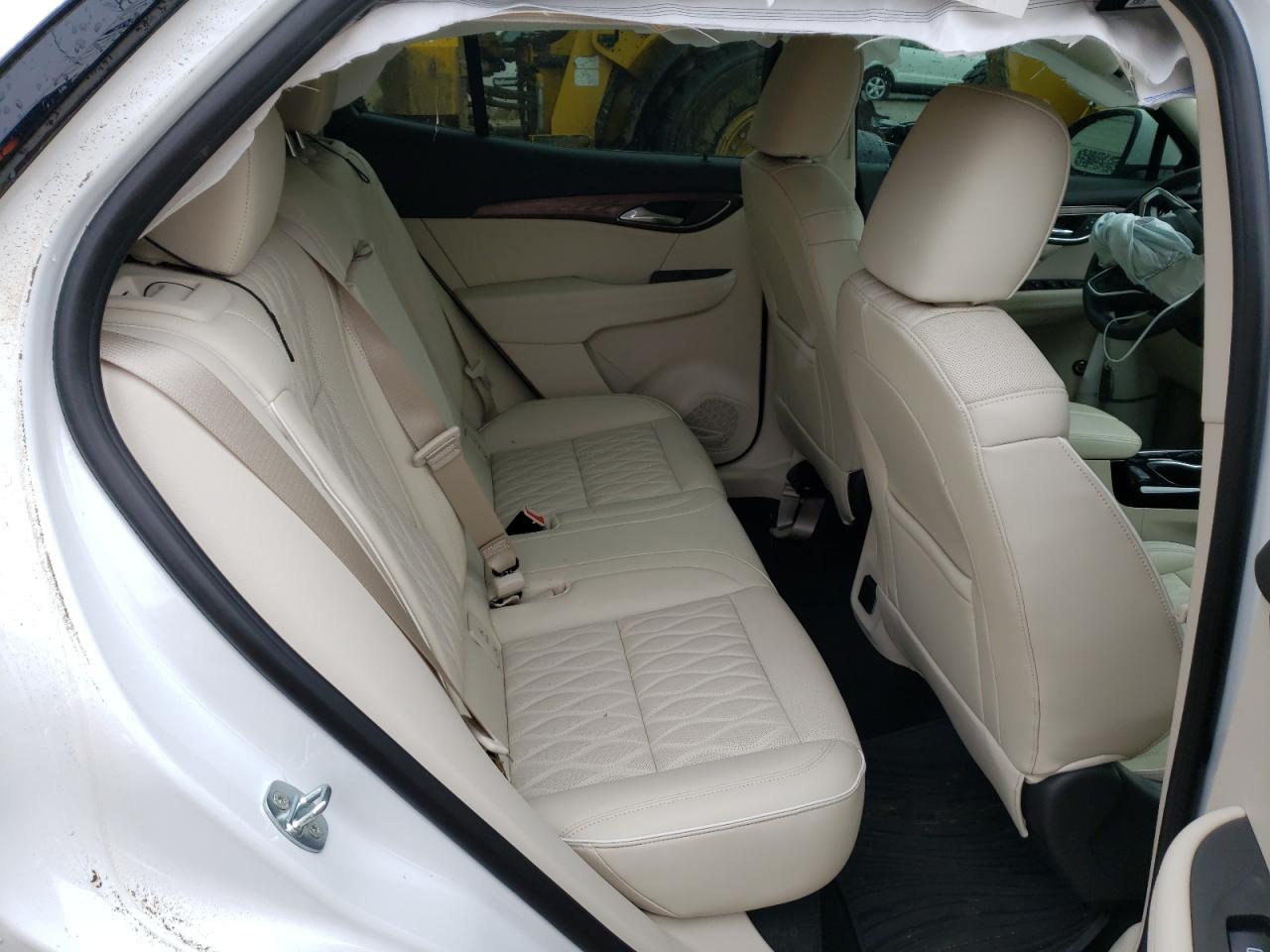 Photo 6 from auction – 2022 BUICK ENVISION A with VIN LRBFZRR45ND016753