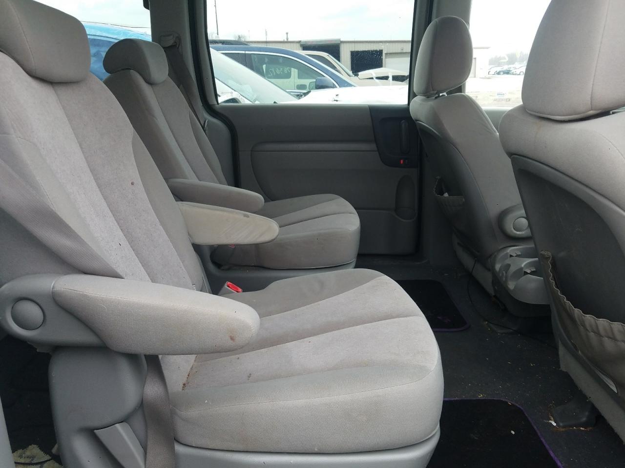 Photo 5 from auction – 2009 KIA SEDONA EX with VIN KNDMB233296305085