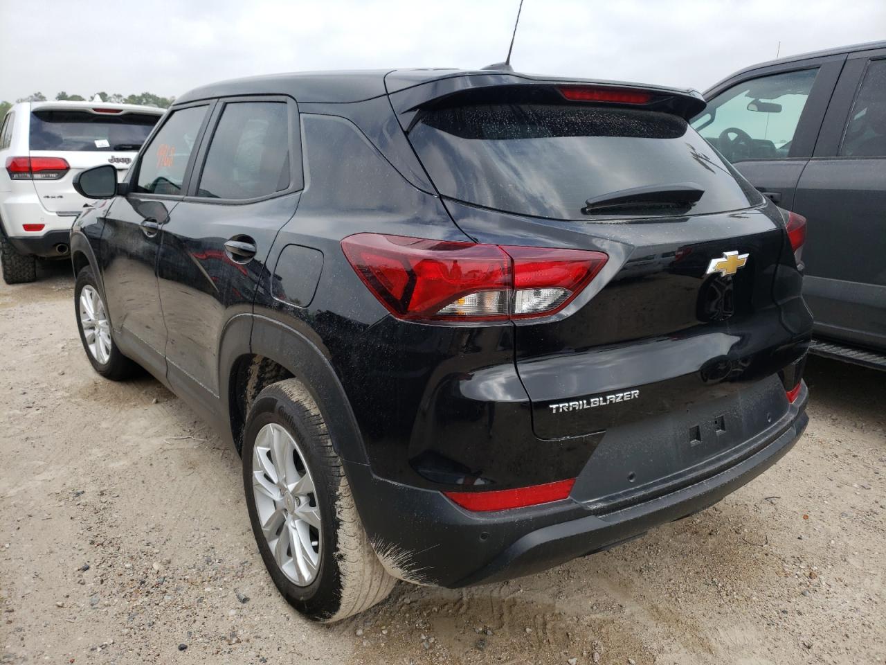 Photo 3 from auction – 2021 CHEVROLET TRAILBLAZE with VIN KL79MMS21MB055856